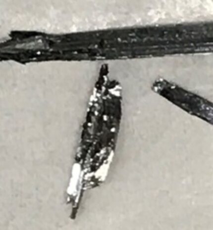 CrSBr<br>(1mm to 5mm)